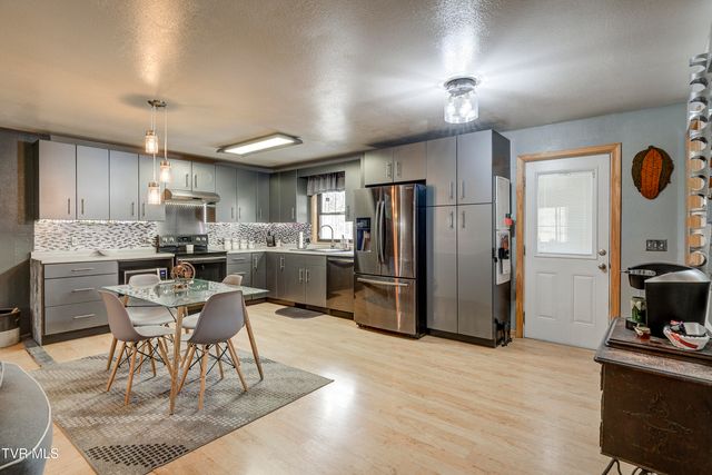 589 Headtown Road, Jonesborough, TN 37659