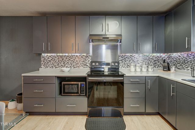 589 Headtown Road, Jonesborough, TN 37659