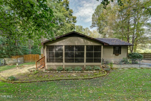 589 Headtown Road, Jonesborough, TN 37659