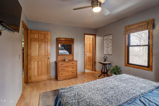 589 Headtown Road, Jonesborough, TN 37659