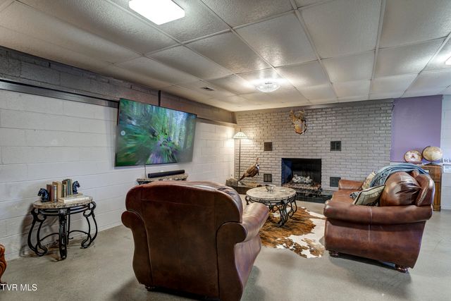 589 Headtown Road, Jonesborough, TN 37659