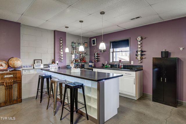 589 Headtown Road, Jonesborough, TN 37659