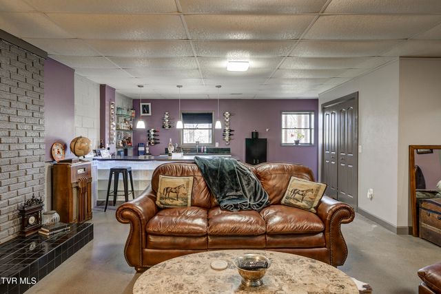 589 Headtown Road, Jonesborough, TN 37659