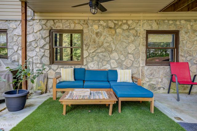 589 Headtown Road, Jonesborough, TN 37659