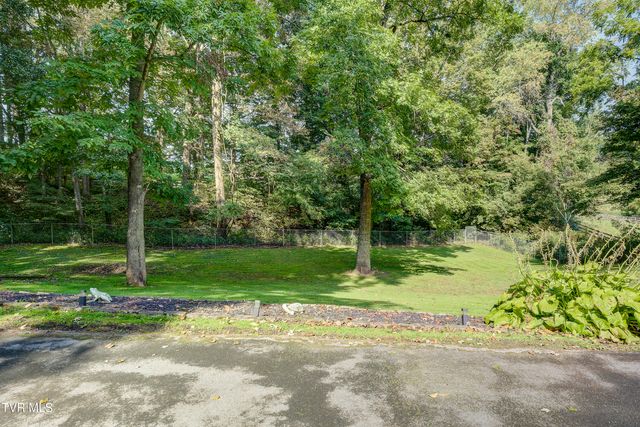 589 Headtown Road, Jonesborough, TN 37659