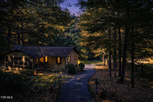 589 Headtown Road, Jonesborough, TN 37659