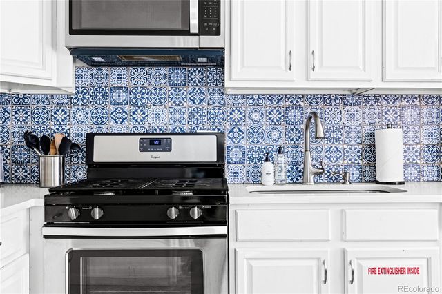 4000 W Conejos Place, Denver, CO 80204