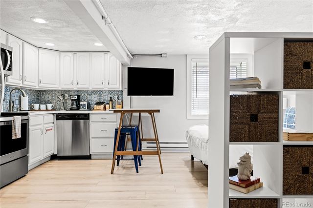 4000 W Conejos Place, Denver, CO 80204