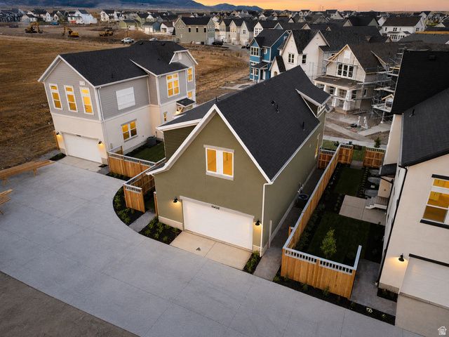 11432 S GLASS HILL DR, South Jordan, UT 84009