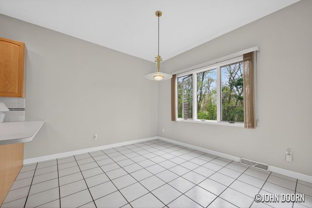 57 Rollingbrook Drive NE, Ada, MI 49301