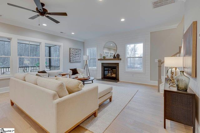 2329 Old Parker Road, Greenville, SC 29609