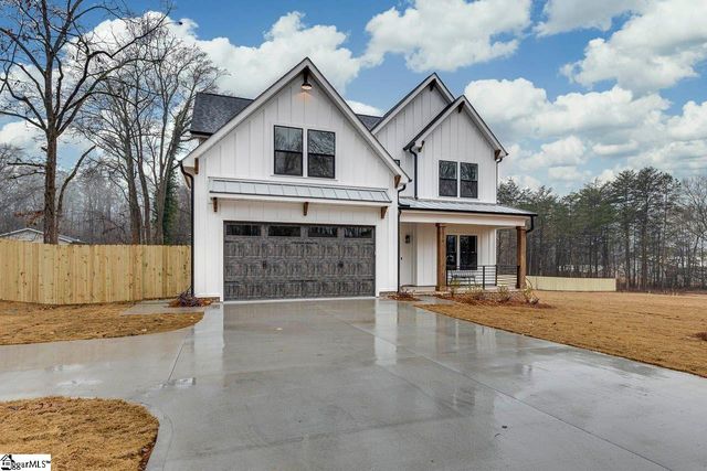 2329 Old Parker Road, Greenville, SC 29609