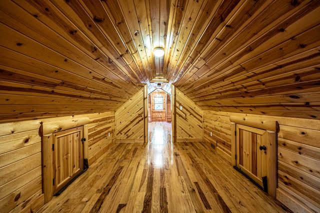 30611 Stonehaven Drive, Warsaw, MO 65355