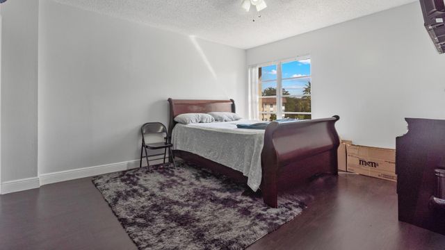 4156 Inverrary Drive 409, Lauderhill, FL 33319