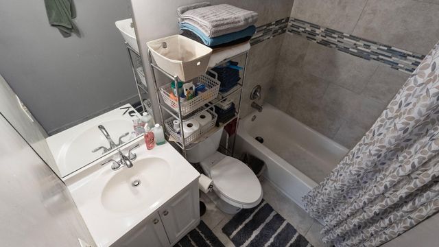 4156 Inverrary Drive 409, Lauderhill, FL 33319