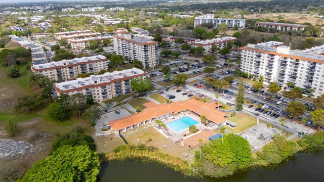 4156 Inverrary Drive 409, Lauderhill, FL 33319