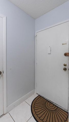 4156 Inverrary Drive 409, Lauderhill, FL 33319