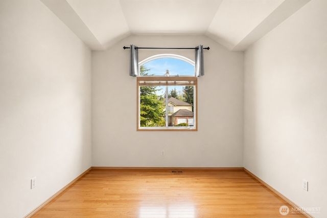 836 SW 345th Street, Federal Way, WA 98023