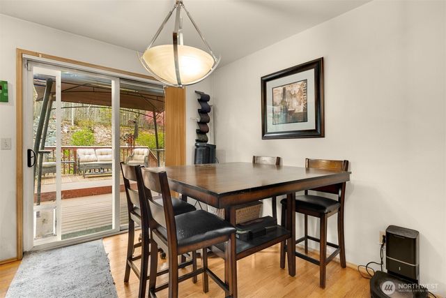 836 SW 345th Street, Federal Way, WA 98023