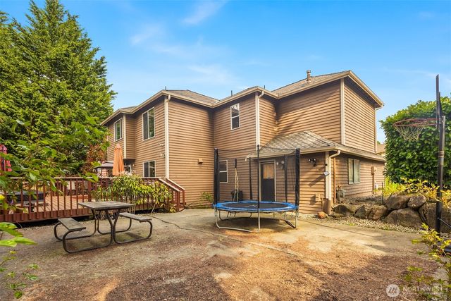 836 SW 345th Street, Federal Way, WA 98023