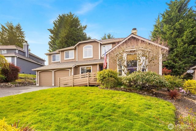836 SW 345th Street, Federal Way, WA 98023