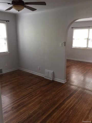 335 Midland Boulevard, Royal Oak, MI 48073