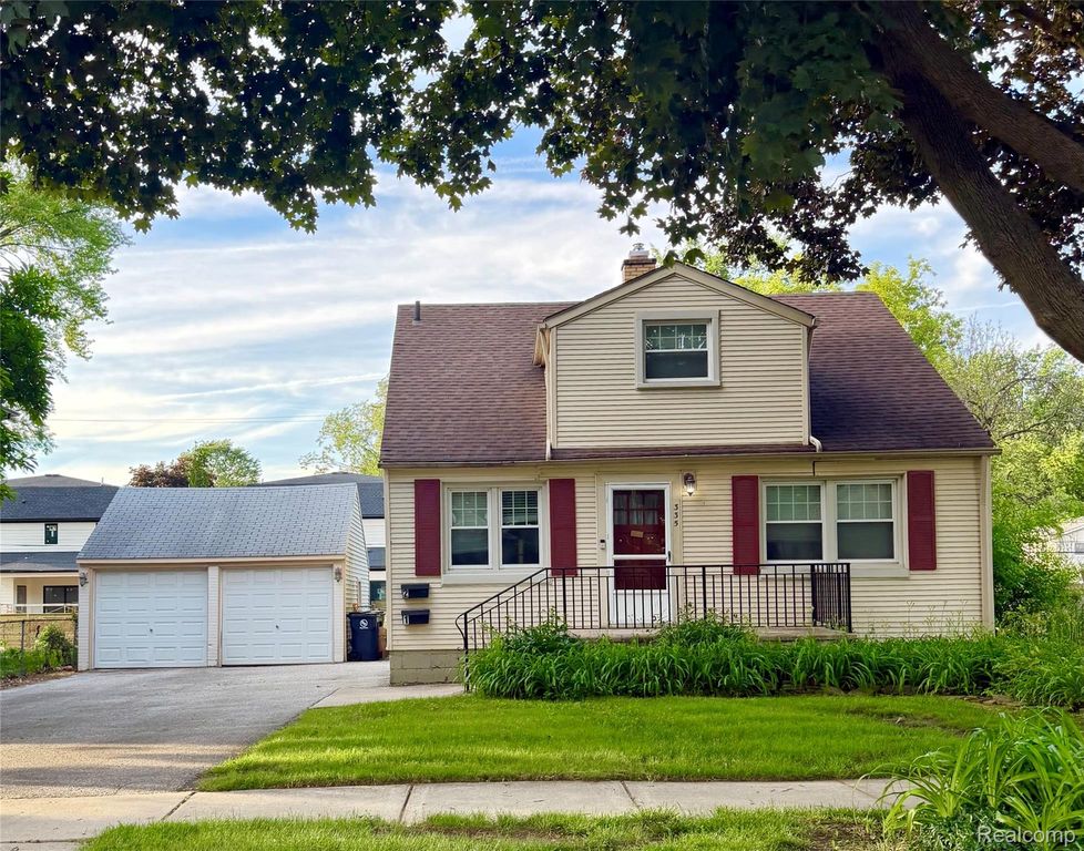 335 Midland Boulevard, Royal Oak, MI 48073
