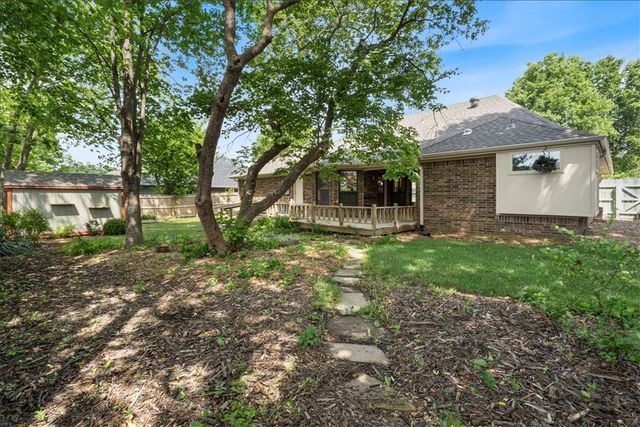 306 Misti Court, Siloam Springs, AR 72761