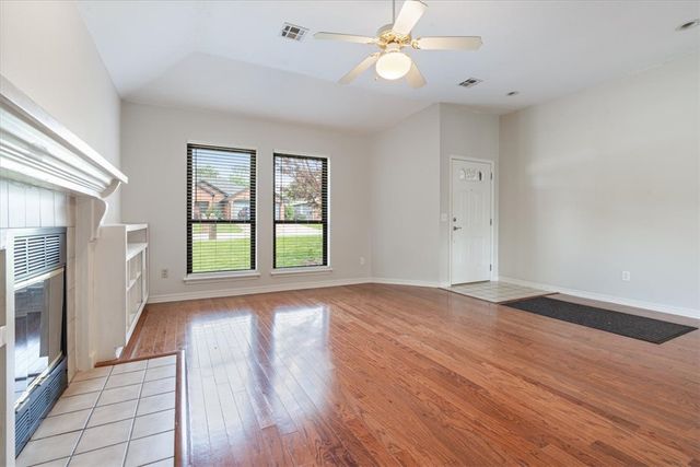 306 Misti Court, Siloam Springs, AR 72761