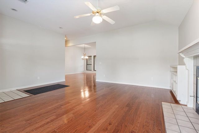 306 Misti Court, Siloam Springs, AR 72761