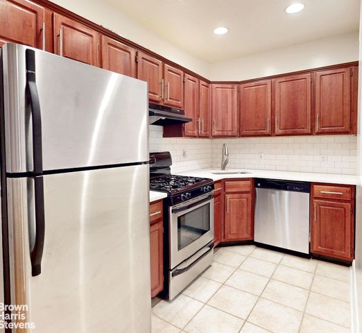 2098 Frederick Douglass Blvd Apt 3D, New York City, NY 10026
