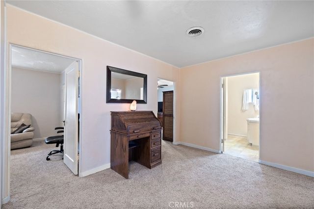 3010 Elmwood Avenue, Bakersfield, CA 93305