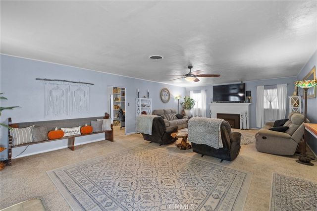 3010 Elmwood Avenue, Bakersfield, CA 93305