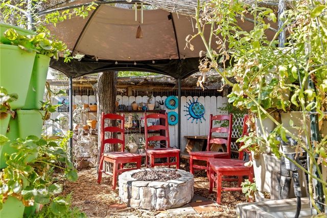 3010 Elmwood Avenue, Bakersfield, CA 93305