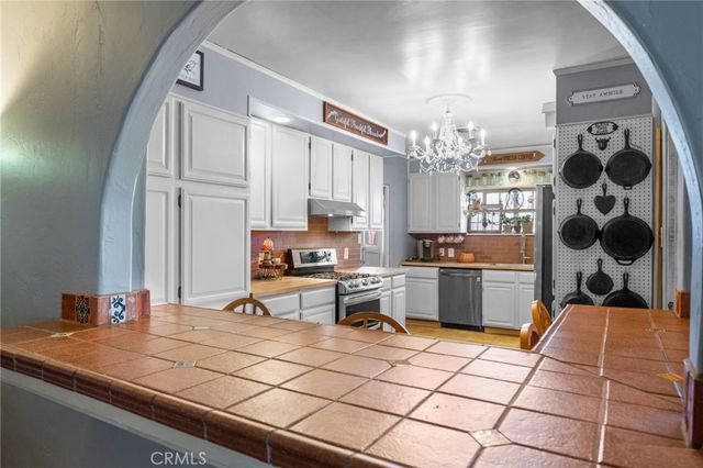 3010 Elmwood Avenue, Bakersfield, CA 93305