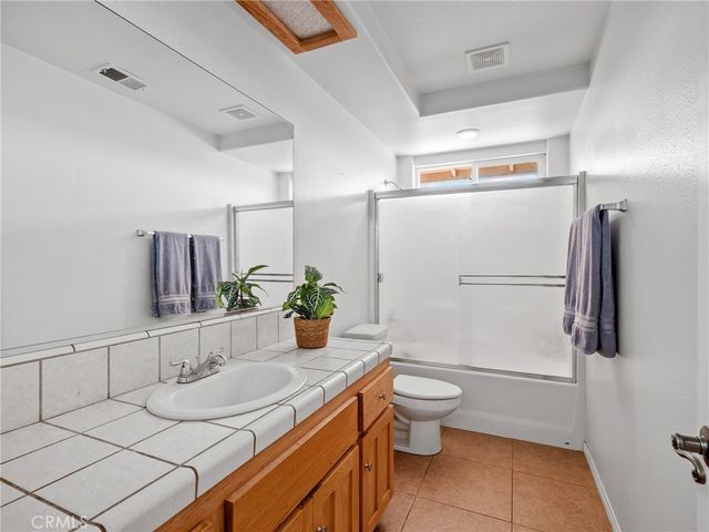 13776 Natoma Road, Apple Valley, CA 92307