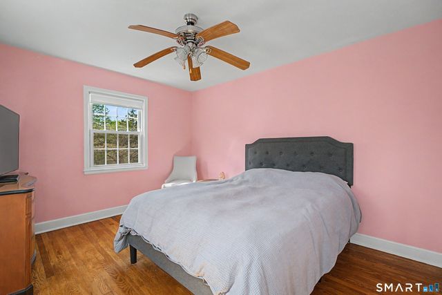60 Briarcliff Road, Hamden, CT 06518
