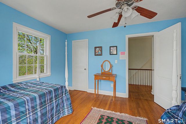 60 Briarcliff Road, Hamden, CT 06518