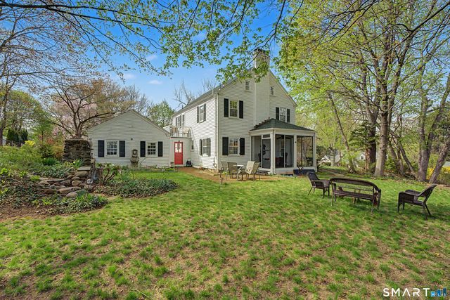 60 Briarcliff Road, Hamden, CT 06518