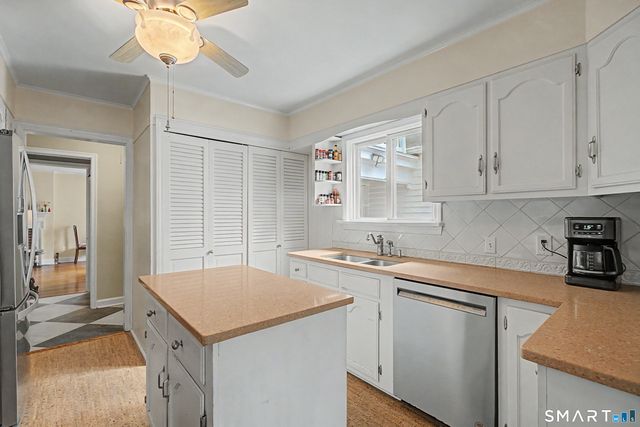 60 Briarcliff Road, Hamden, CT 06518