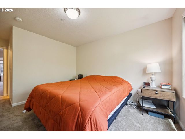 11016 Sw MALLOW Ter, Portland, OR 97223