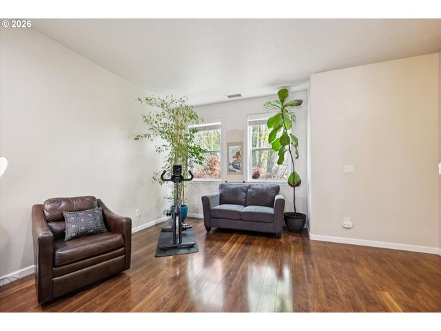 11016 Sw MALLOW Ter, Portland, OR 97223