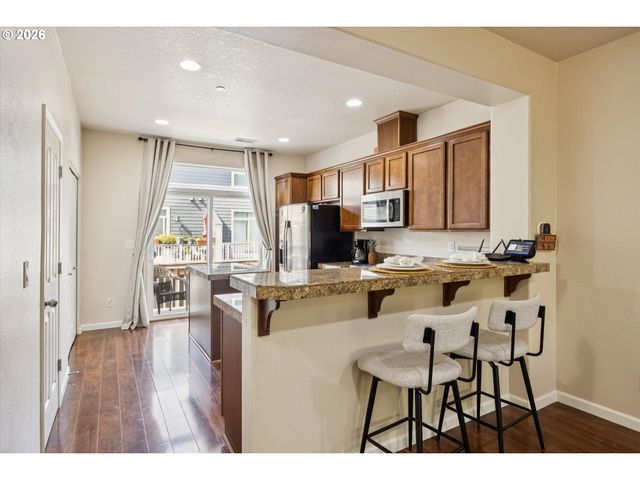 11016 Sw MALLOW Ter, Portland, OR 97223