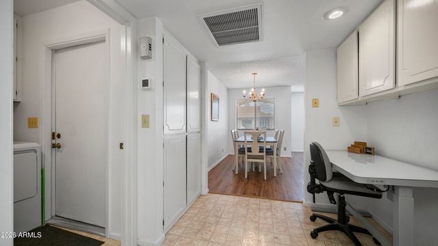 520 S GREENFIELD Road 22, Mesa, AZ 85206