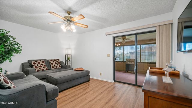 520 S GREENFIELD Road 22, Mesa, AZ 85206