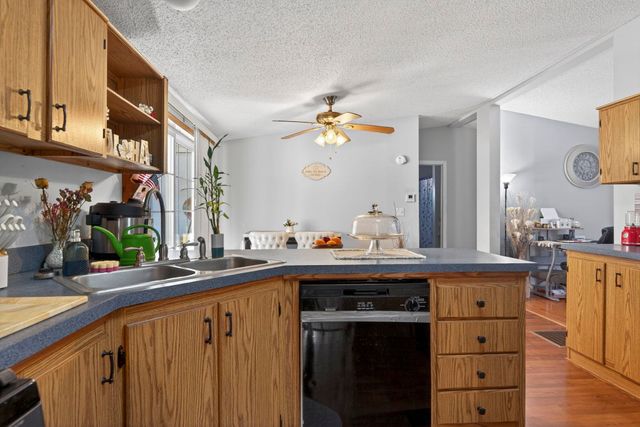 31 Mcelwain Street, Merrimack, NH 03054