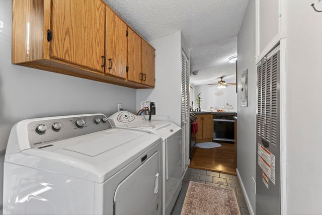 31 Mcelwain Street, Merrimack, NH 03054