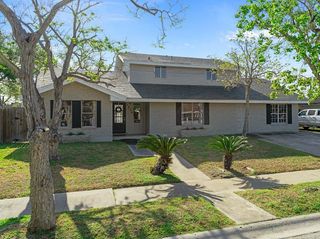 5210 Honeysuckle, Corpus Christi, TX 78415