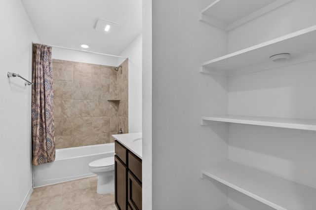 116 Gracie WAY, Hutto, TX 78634