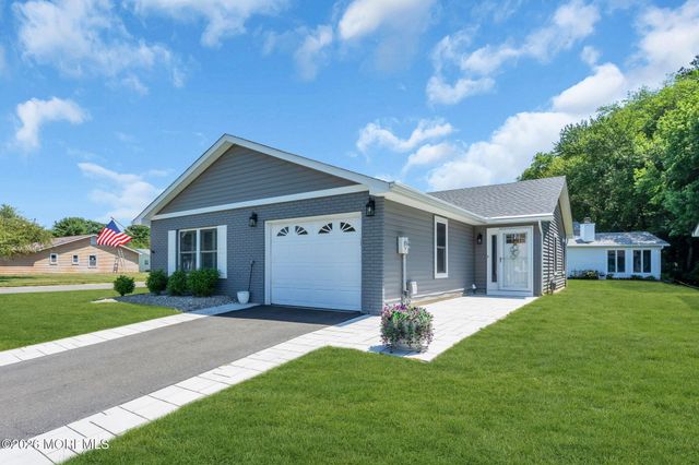 164 Everest Drive S, Brick, NJ 08724